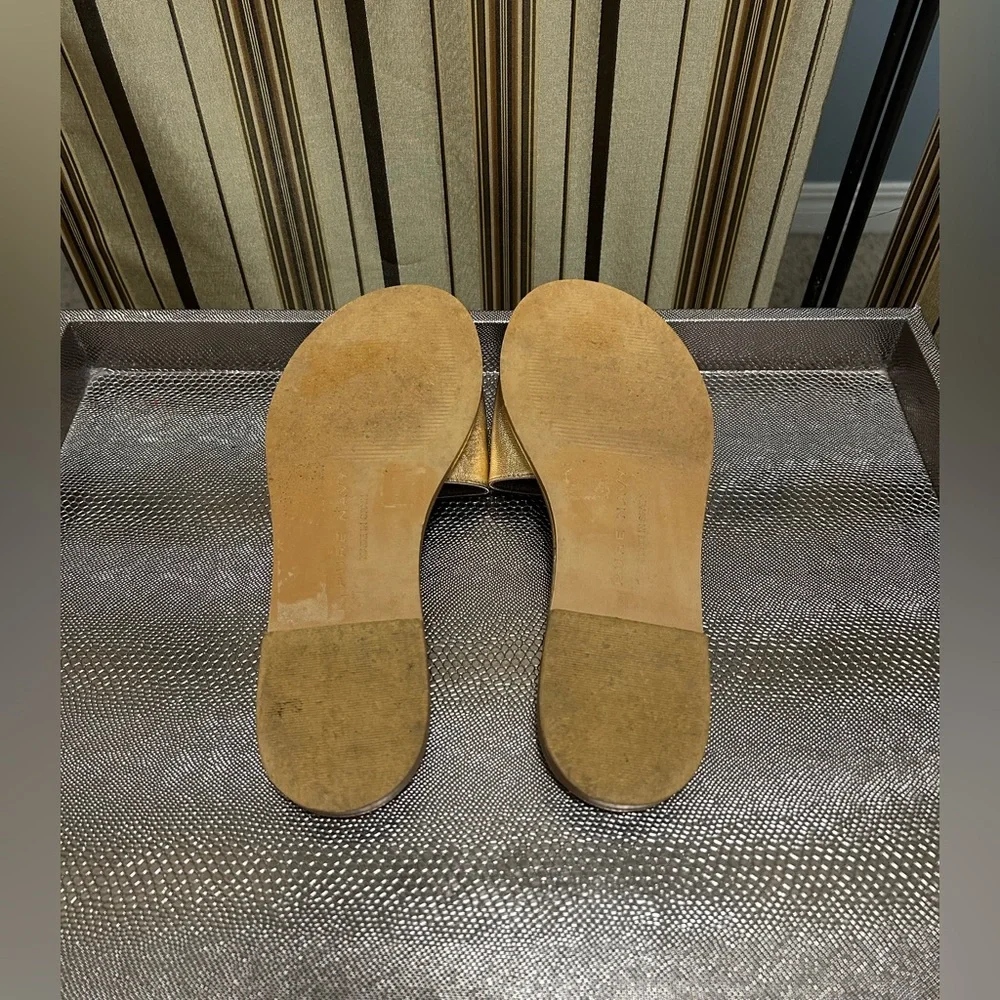 Metallic leather sandal - Picture 11 of 11